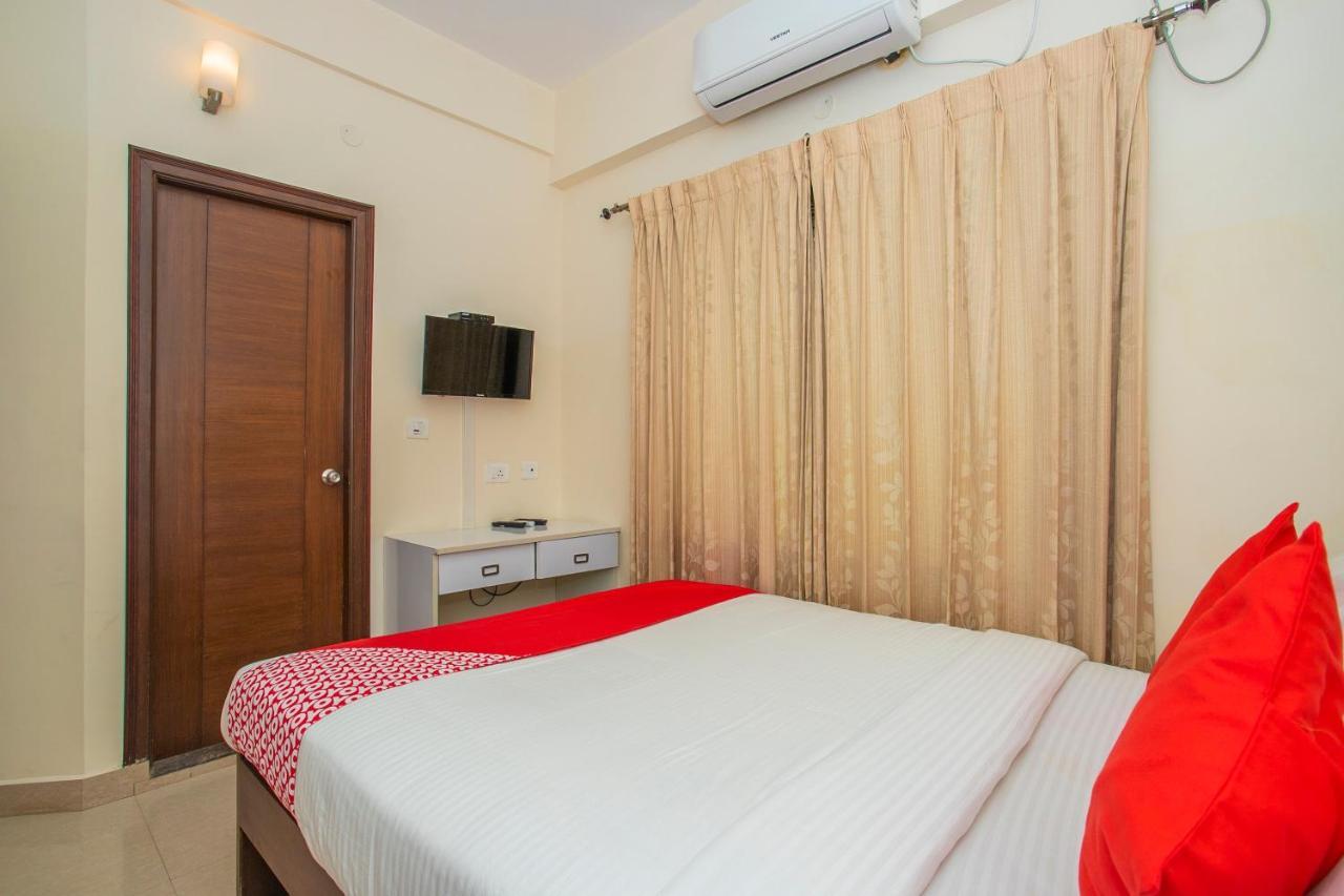 ホテル Oyo 4797 ルル ホスピタリティ Yelahanka エクステリア 写真